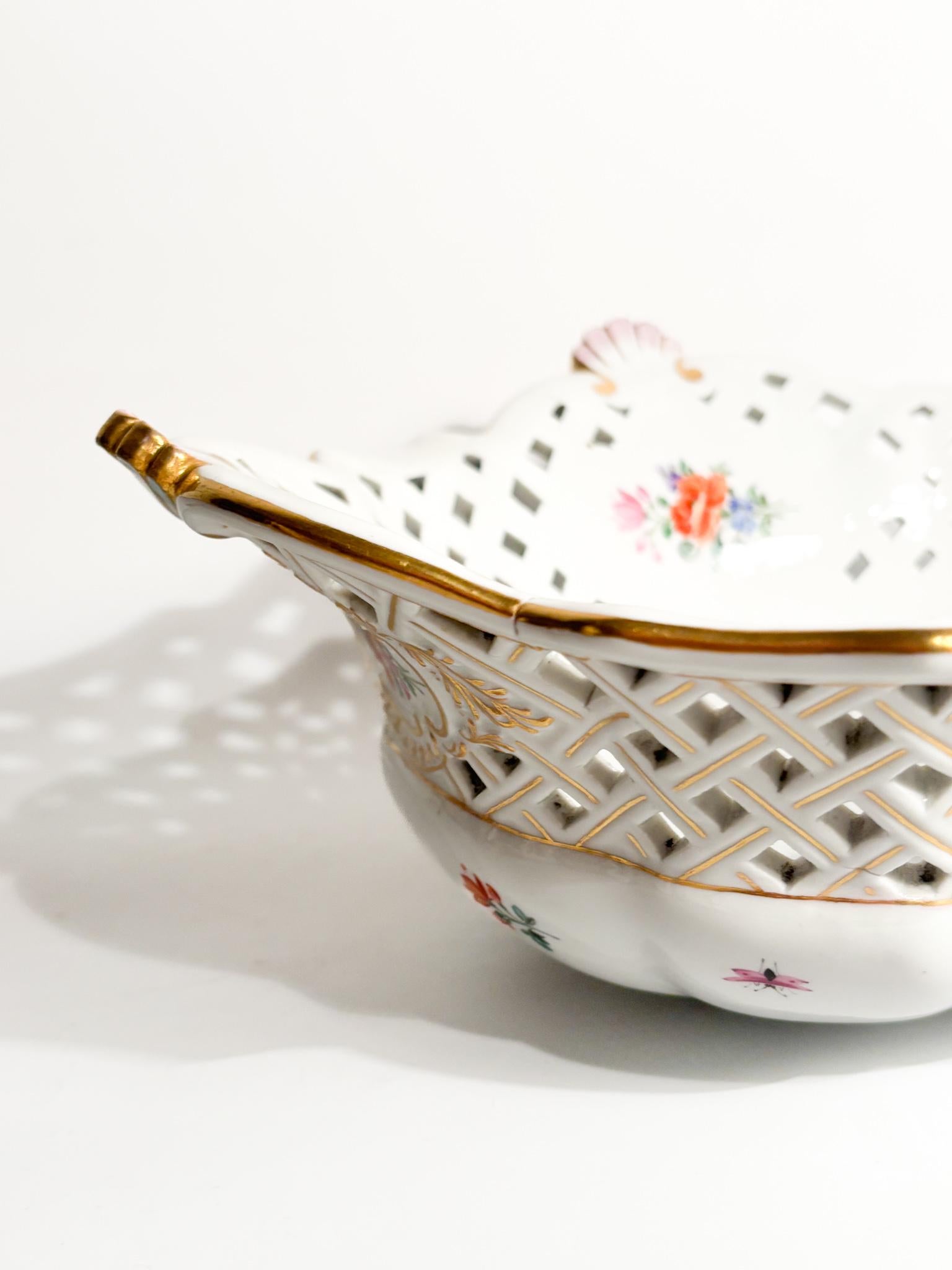 Early 20th Century Centrotavola in Porcellana di Meissen 1860 - 1924 For Sale