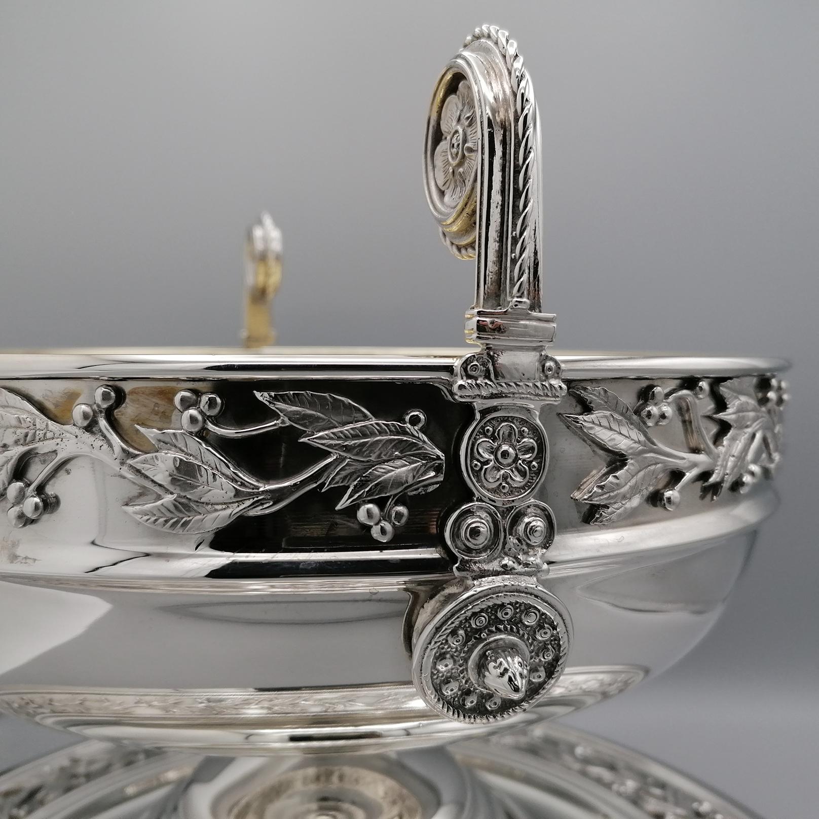 Italian centerpiece with solid silver plate in Renaissance style  For Sale 1