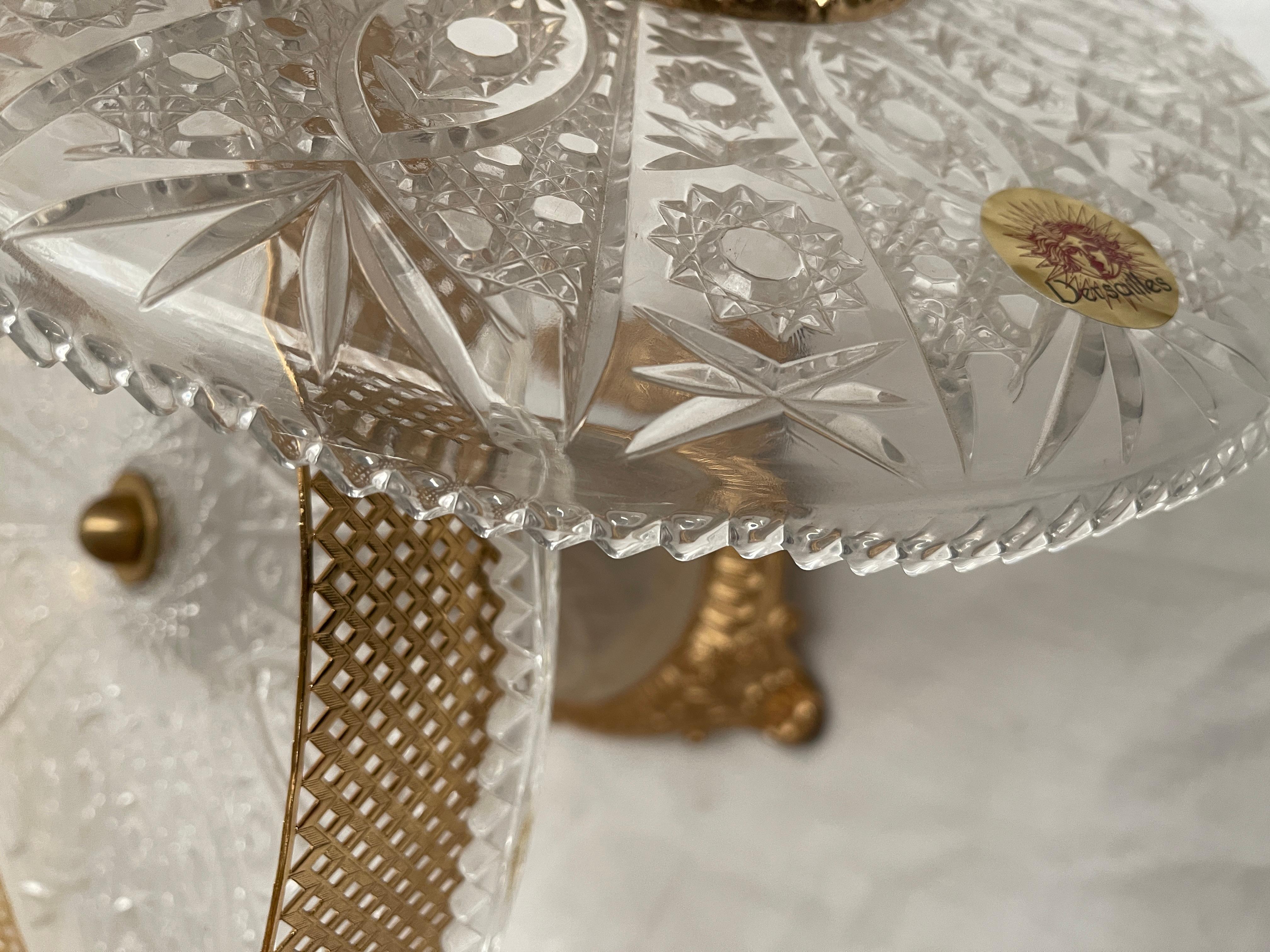 Lujoso centro de mesa de cristal italiano y bronce dorado estilo parisino de los años 90 en venta 3