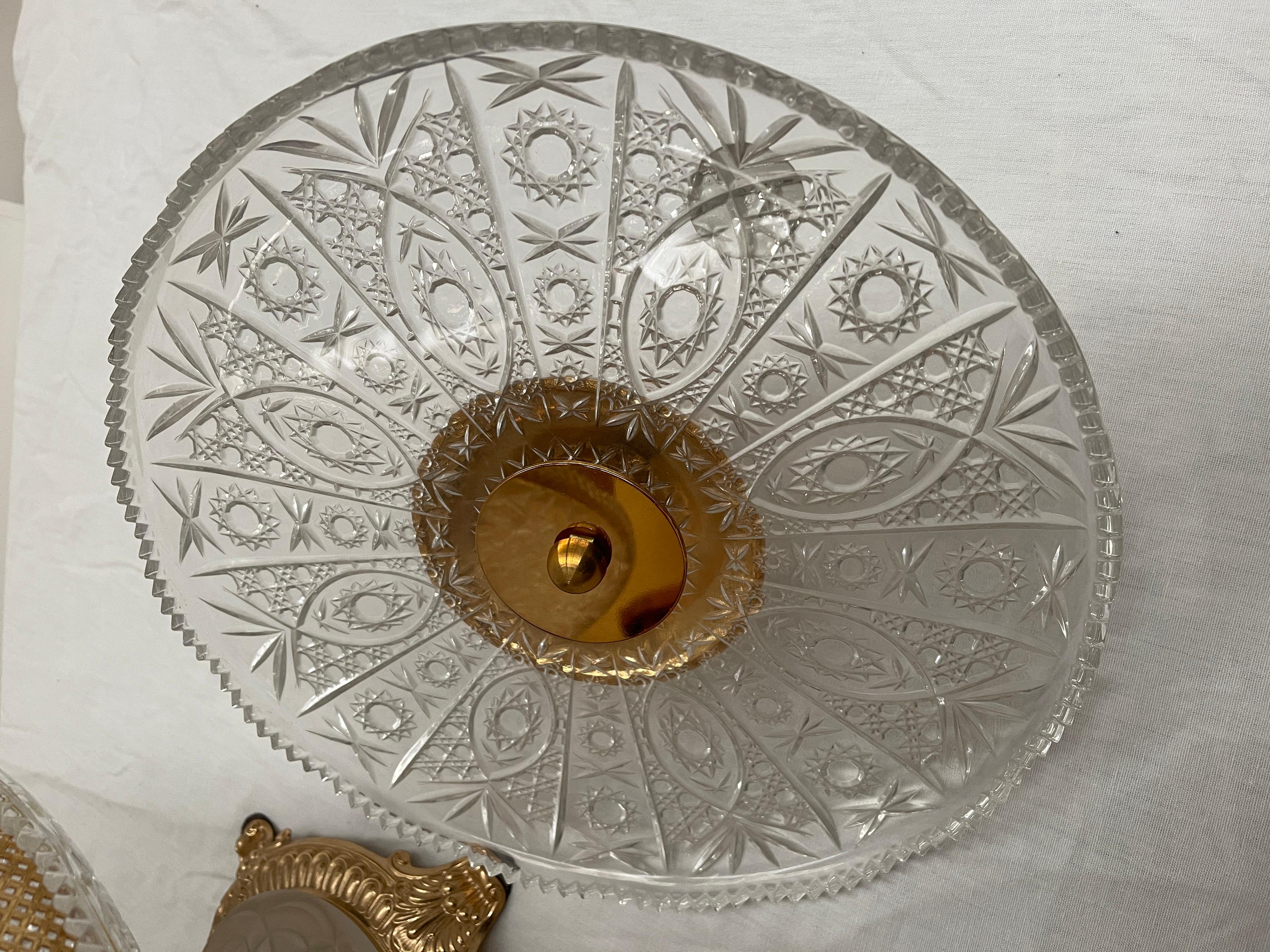 Lujoso centro de mesa de cristal italiano y bronce dorado estilo parisino de los años 90 en venta 7