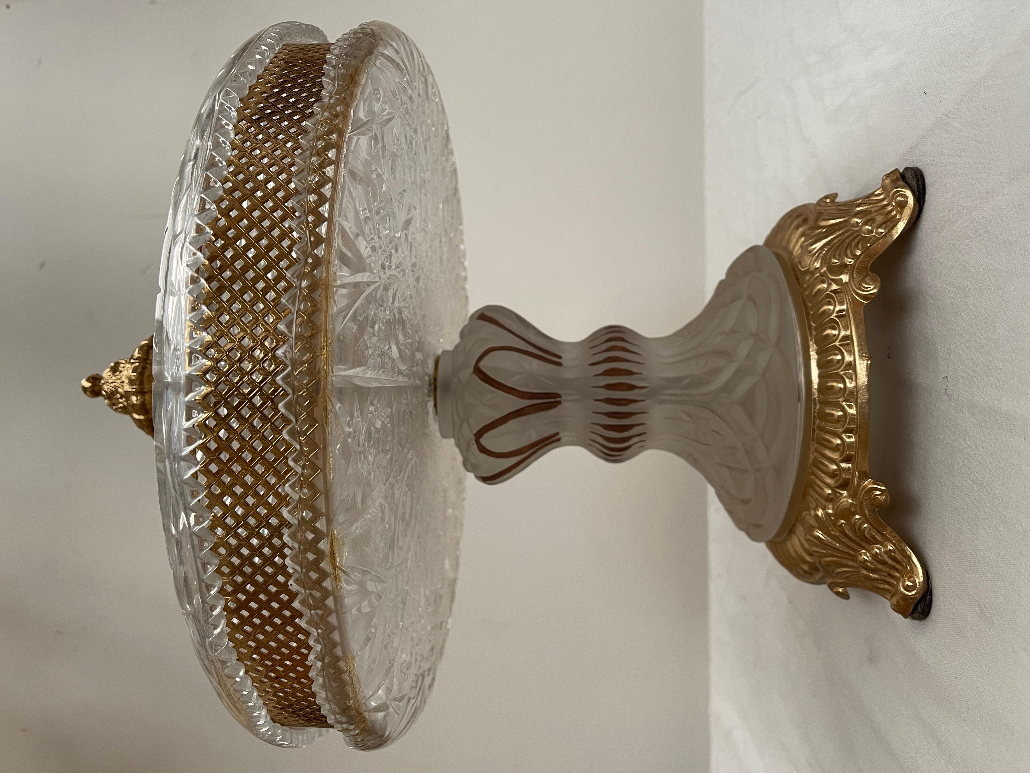 Lujoso centro de mesa de cristal italiano y bronce dorado estilo parisino de los años 90 en Excelente estado para la venta en Cantù, IT