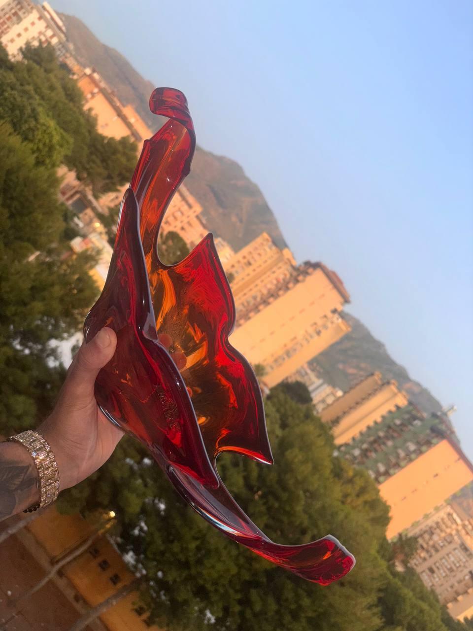 Italian Centrotavola Scultoreo in Vetro Murano Rosso, Design Mid-Century Modern anni 50 in vendita