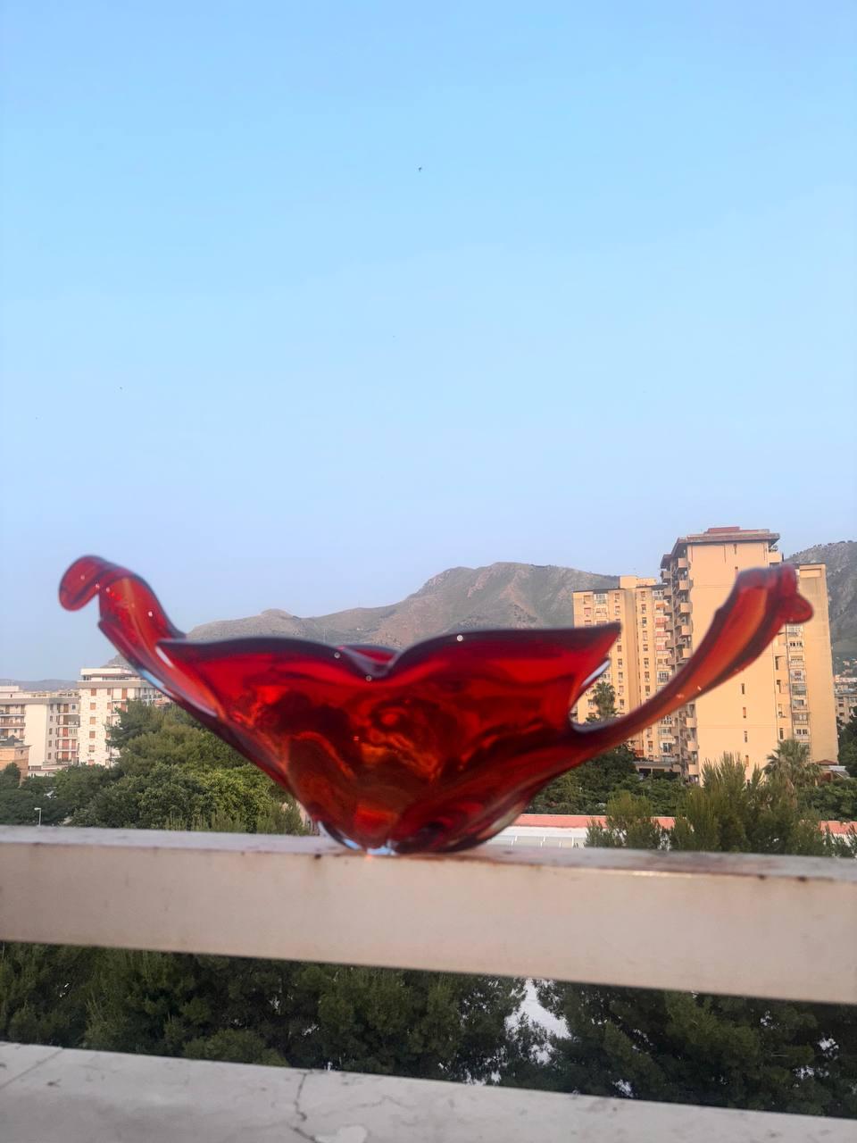 Centrotavola Scultoreo in Vetro Murano Rosso, Design Mid-Century Modern anni 50 in vendita 1