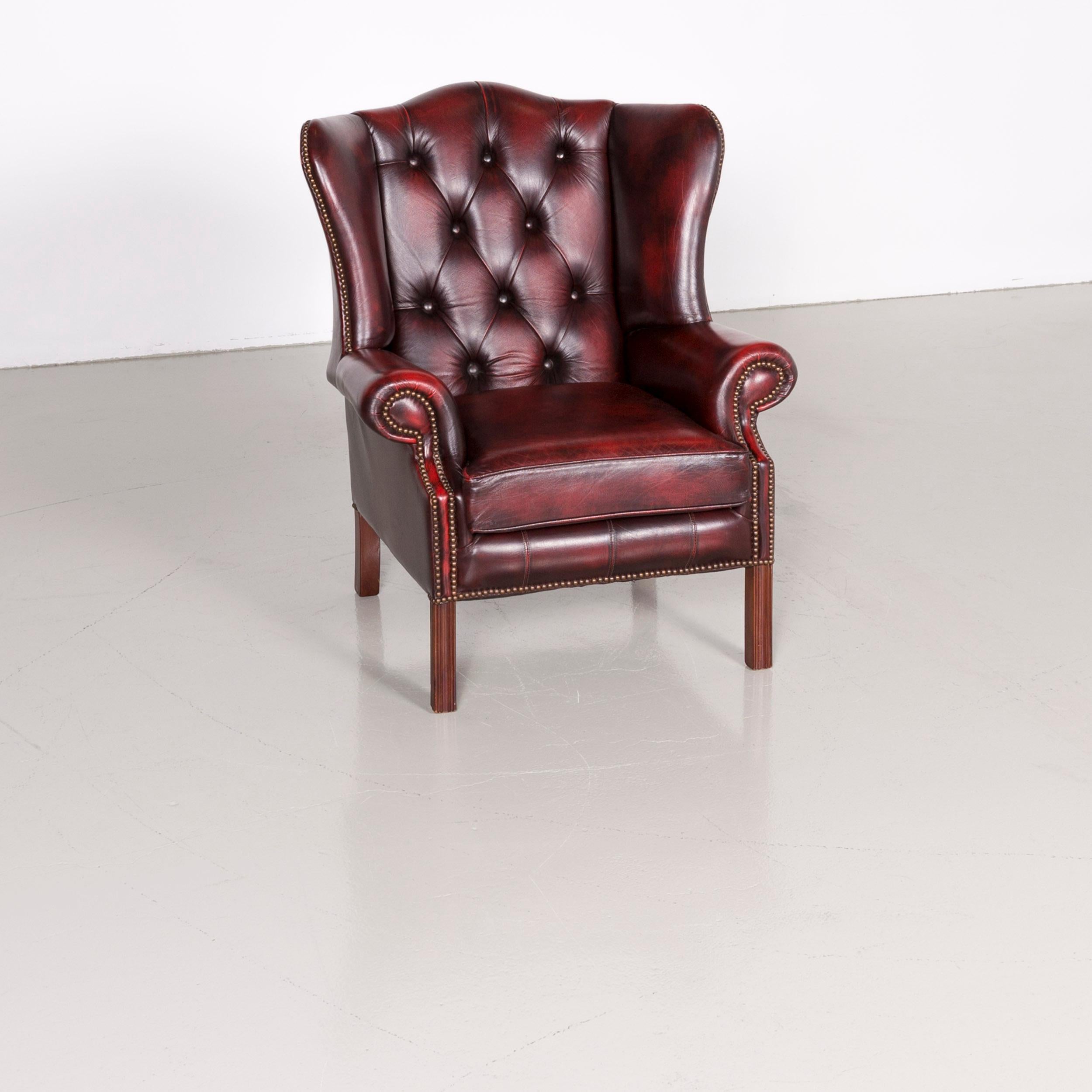 We bring to you a Centurion chesterfield leather armchair red vintage.