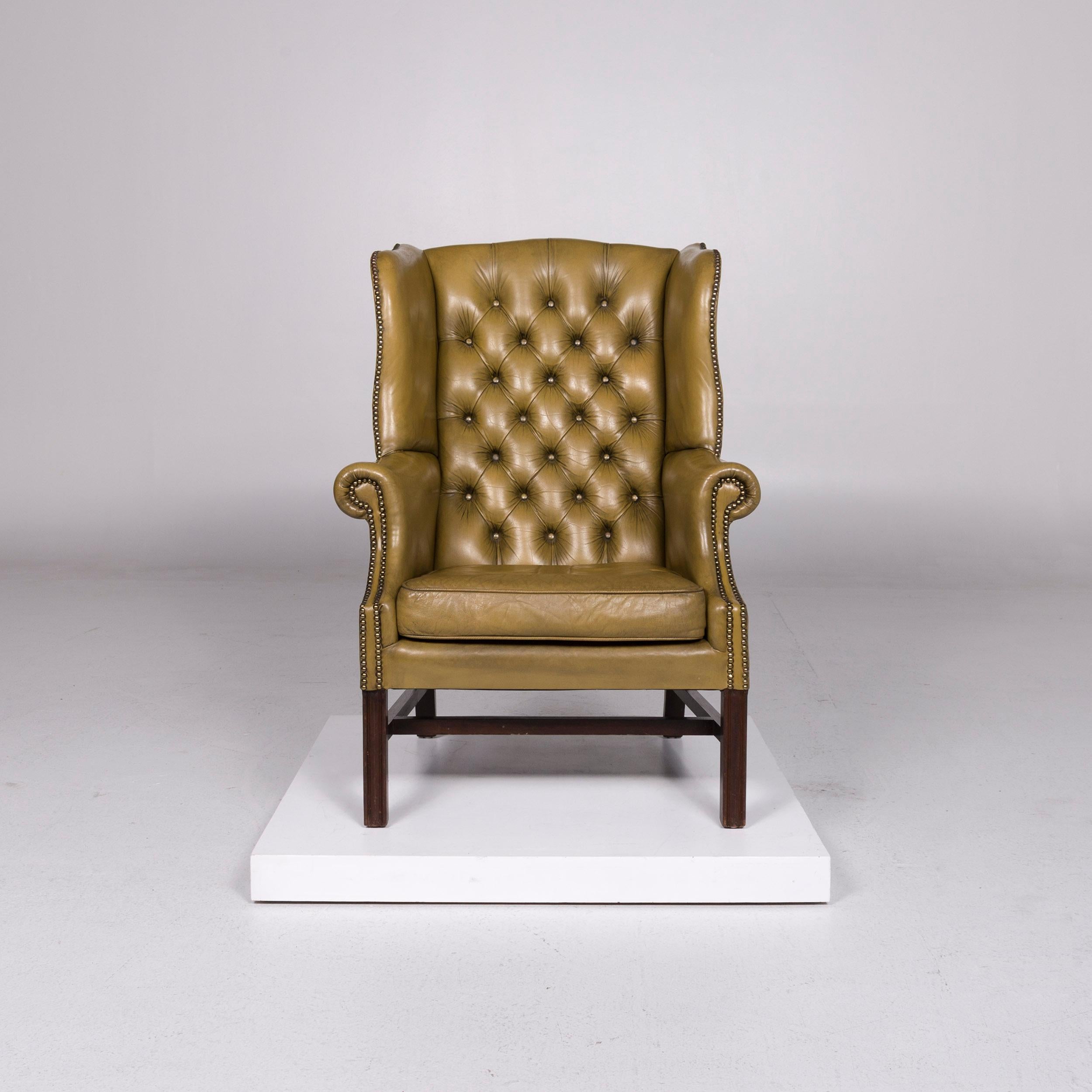 We bring to you a Centurion leather armchair olive green chesterfield retro.

 Product measurements in centimeters:
 
Depth 80
Width 78
Height 110
Seat-height 47
Rest-height 66
Seat-depth 54
Seat-width 50
Back-height 65.
 