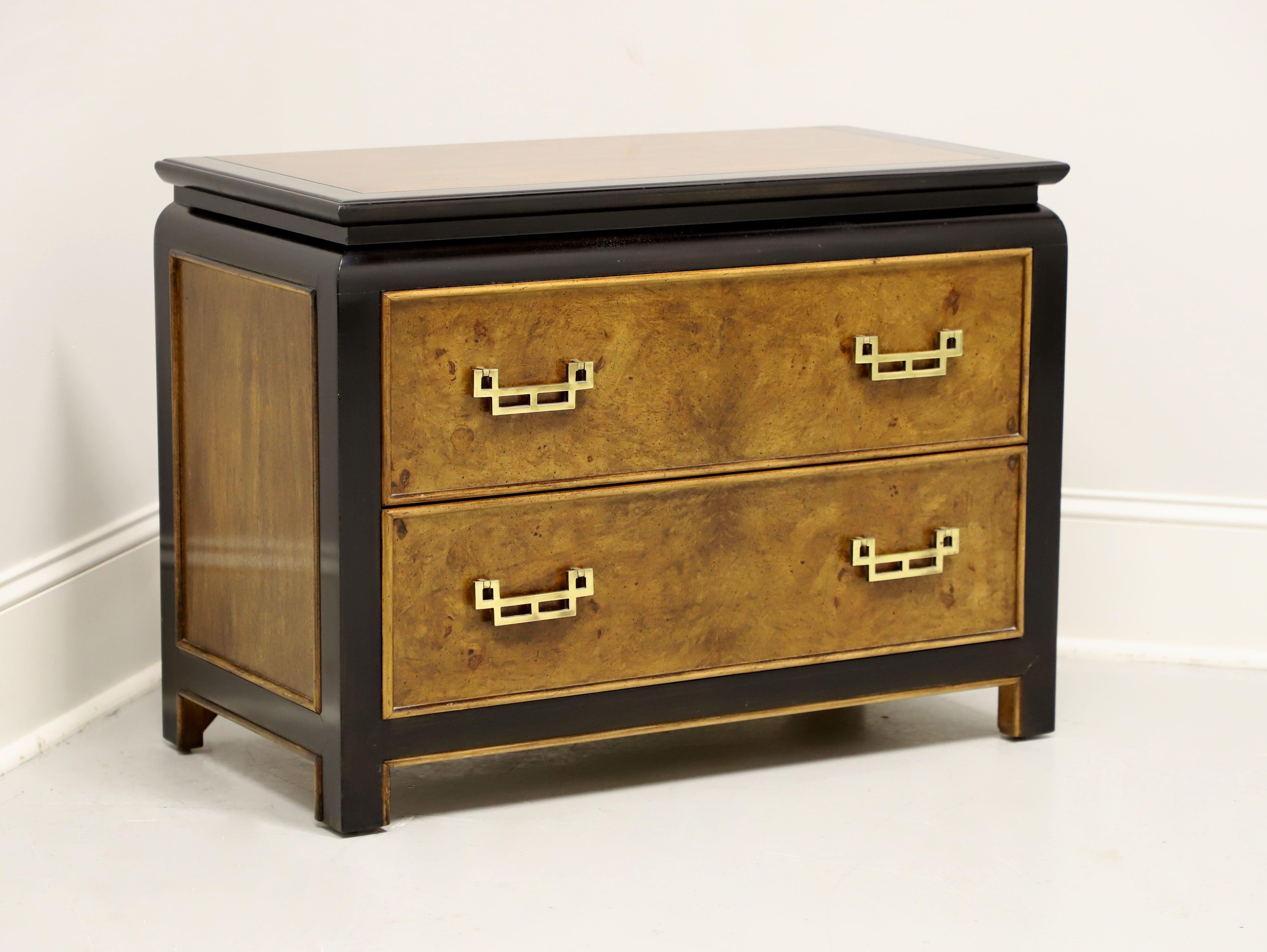 CENTURY Chin Hua by Raymond Sobota Asian Chinoiserie Bedside Chest For Sale 5
