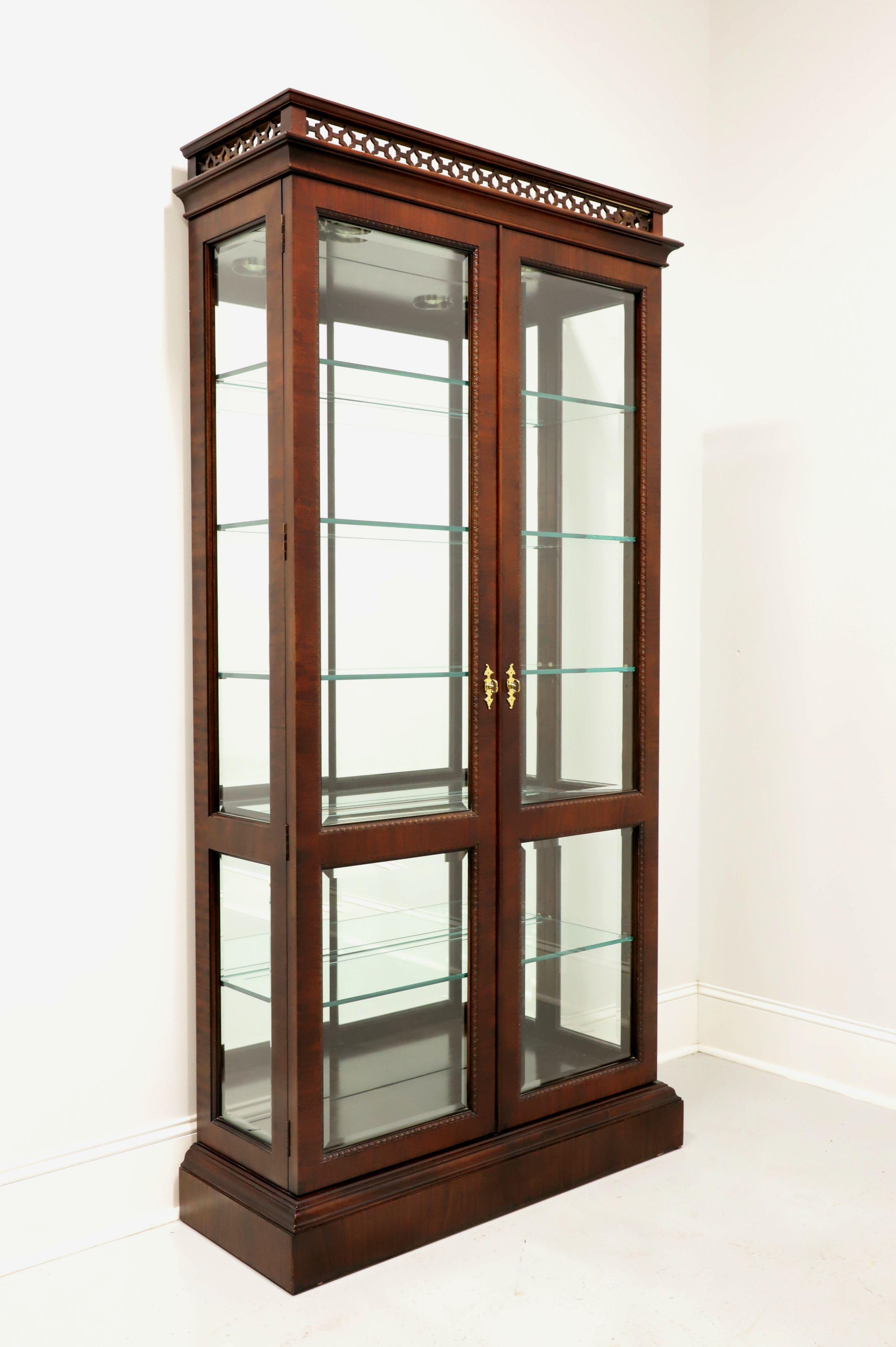 CENTURY Claridge Solid Mahogany Chippendale Style Curio Display Cabinet 4
