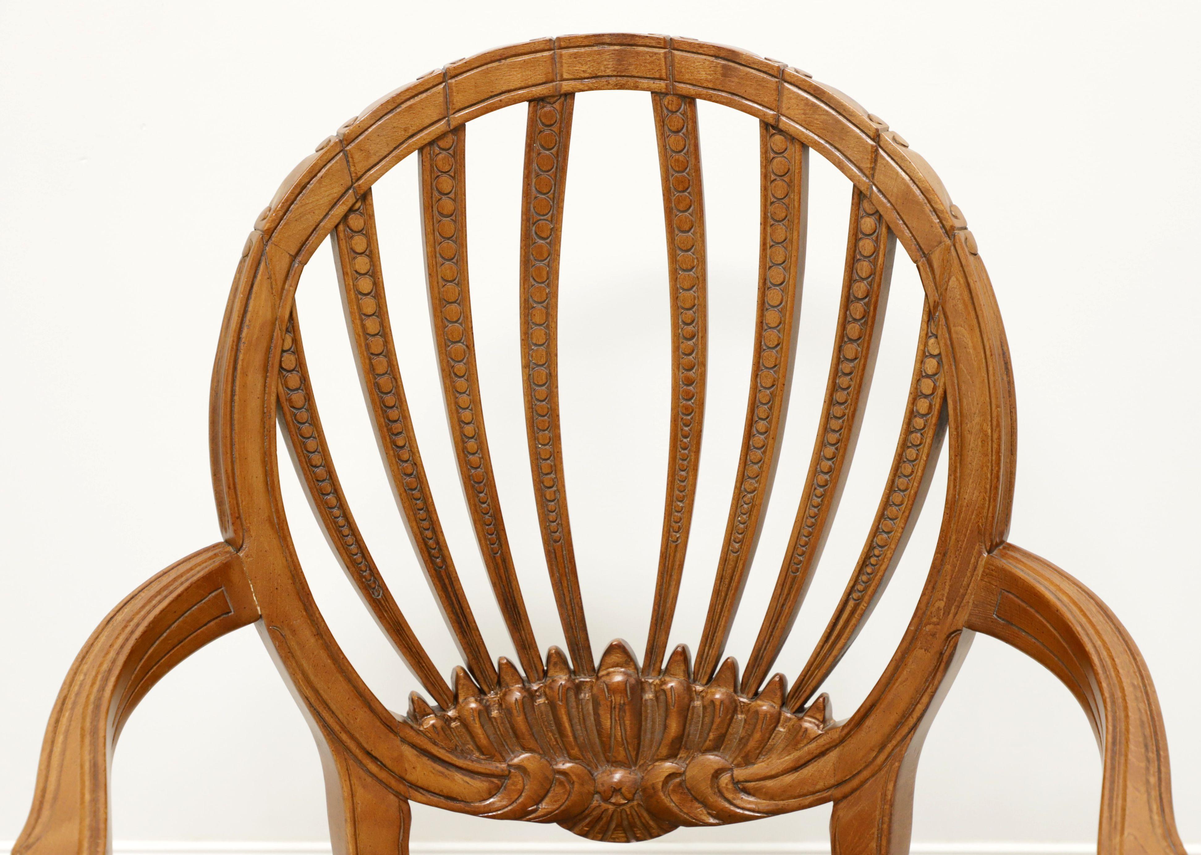 Américain Paire de fauteuils de salle à manger de style campagnard français à dossier ovale du XXe siècle en vente