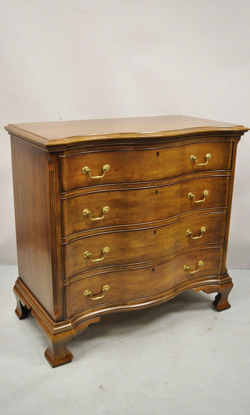 Century Furniture American Life Collection Henry Ford Museum cherry 4 drawer chest dresser. Item features bowed front, solid thick construction, 4 dovetailed drawers, original label, solid brass hardware, quality American craftsmanship, great style