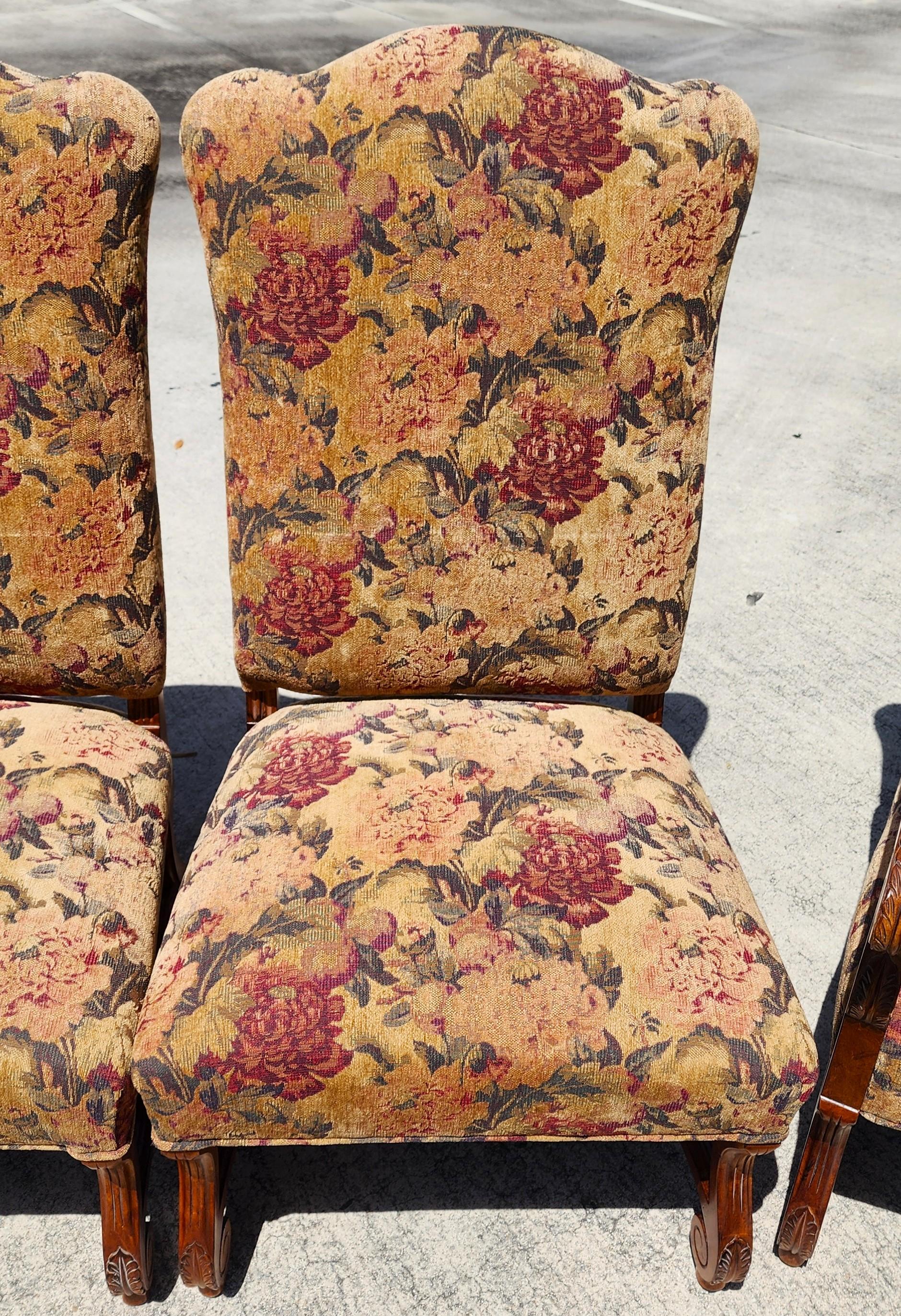 Chaises de salle à manger Amelia de Century Furniture Ancien monde toscan en vente 1