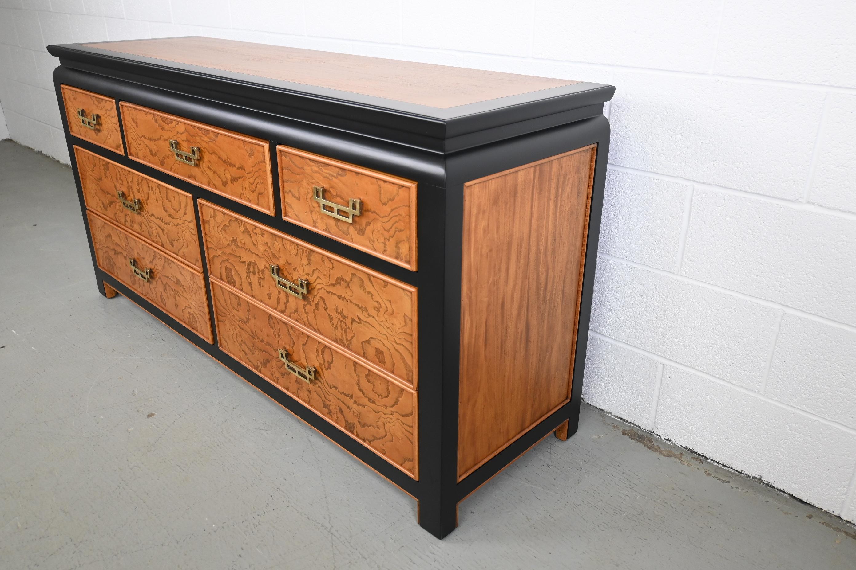 American Century Furniture Chin Hua by Raymond Sobota Chinoiserie Dresser For Sale