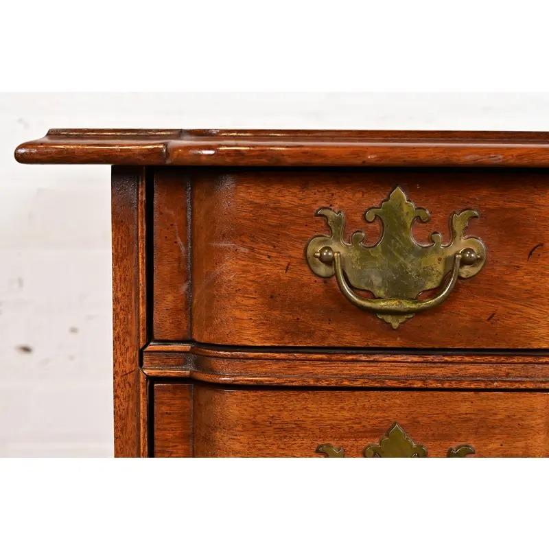 Century Furniture Chippendale Solid Mahogany Block Front Chest of Drawers For Sale 5