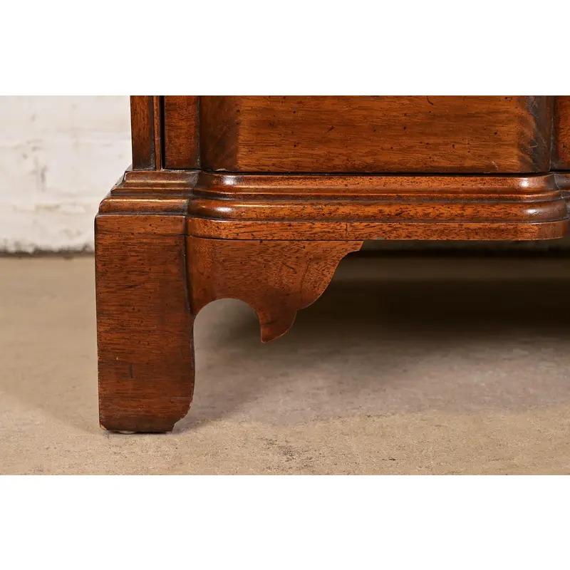 Century Furniture Chippendale Solid Mahogany Block Front Chest of Drawers For Sale 6