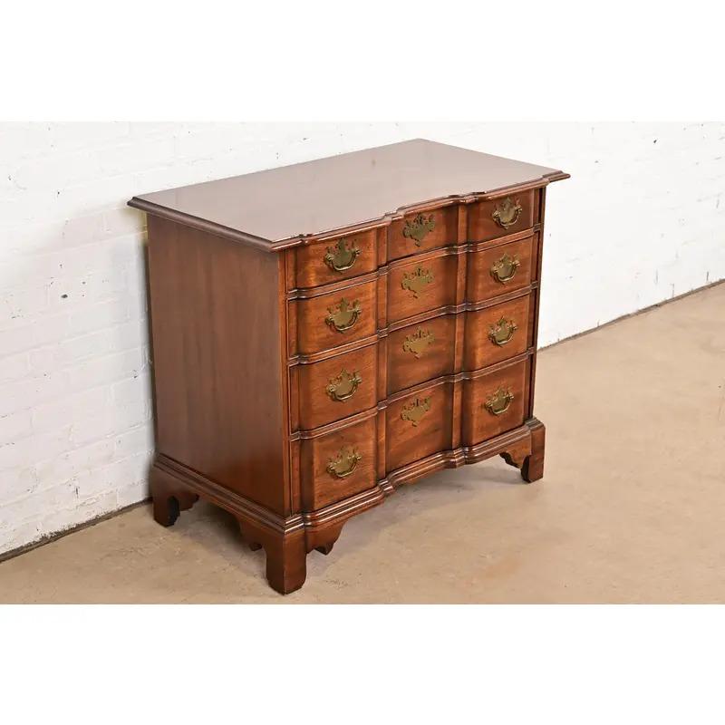 Late 20th Century Century Furniture Chippendale Solid Mahogany Block Front Chest of Drawers For Sale