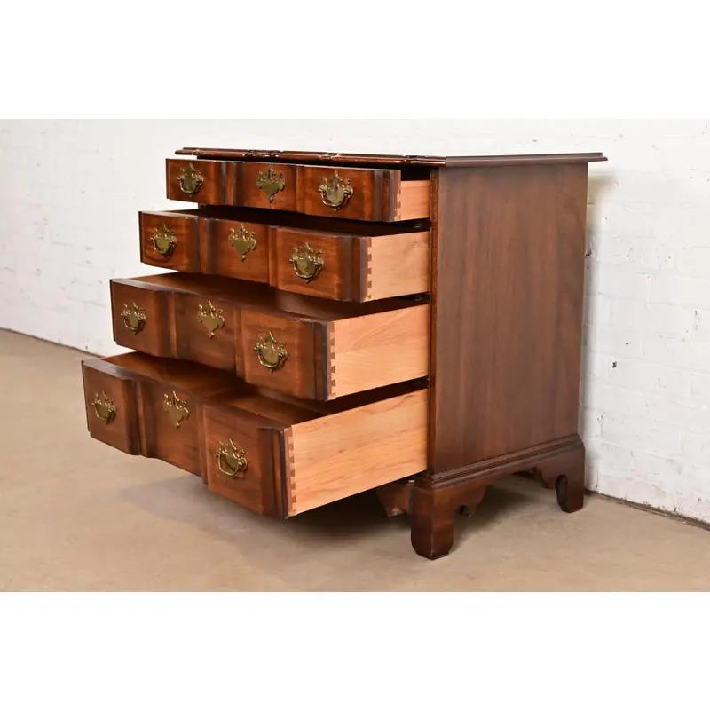 Century Furniture Chippendale Solid Mahogany Block Front Chest of Drawers For Sale 1