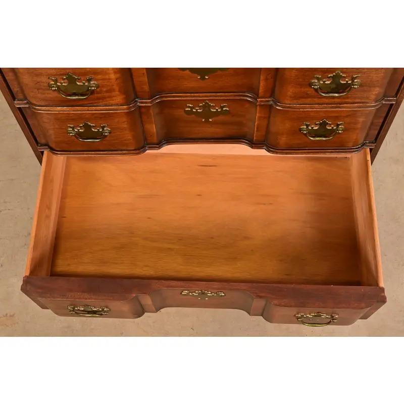 Century Furniture Chippendale Solid Mahogany Block Front Chest of Drawers For Sale 2
