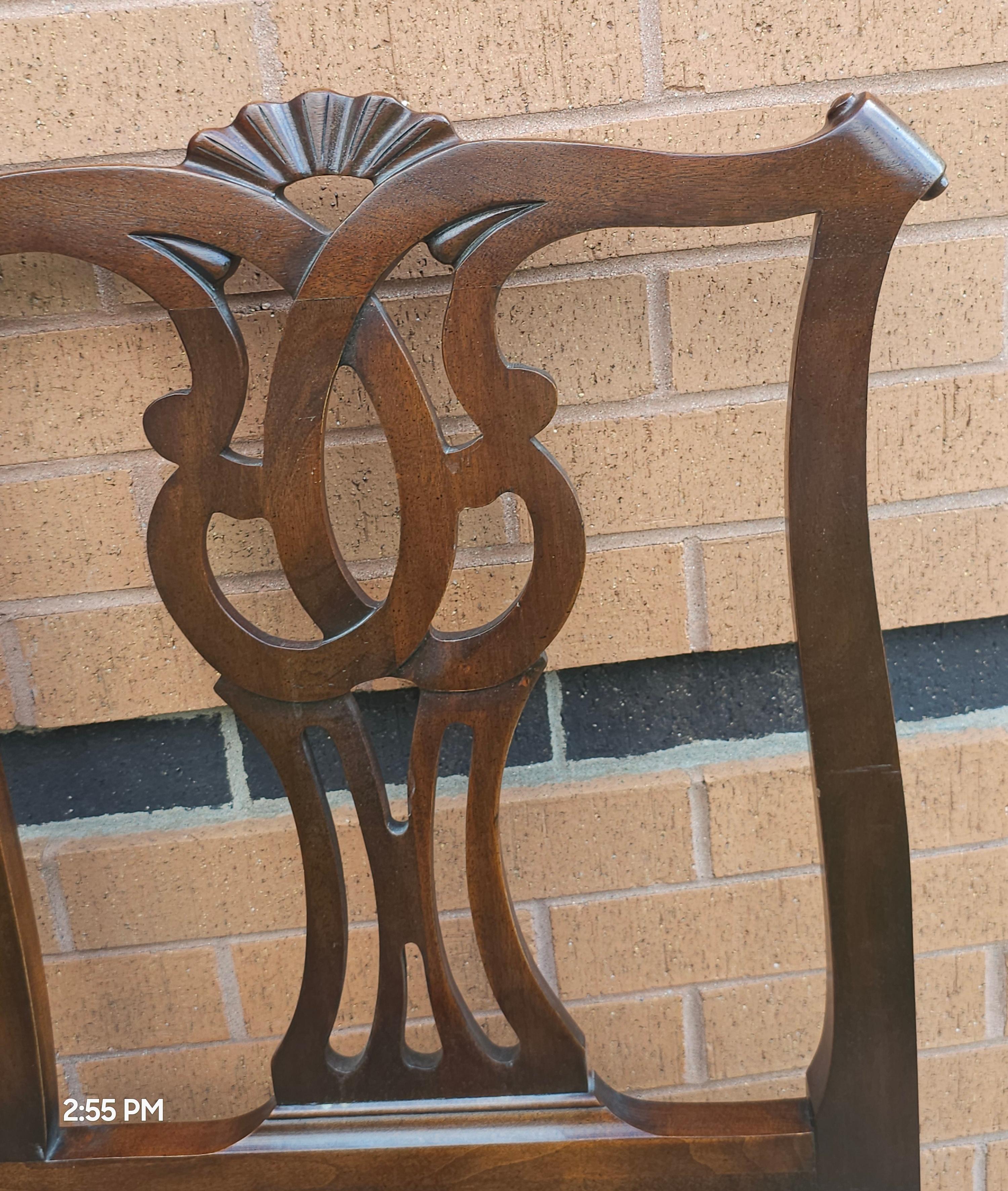 chippendale headboard