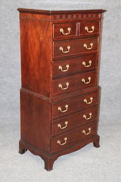 Century Furniture Company - Comò alto Choppendale in mogano