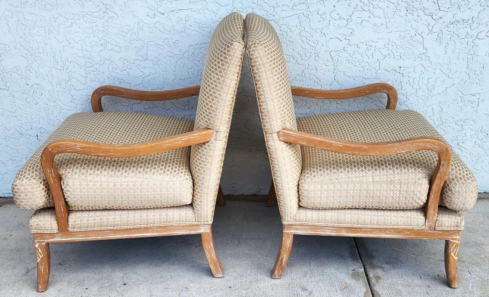 Paire de chaises longues de style campagne française de Century Furniture en vente 5
