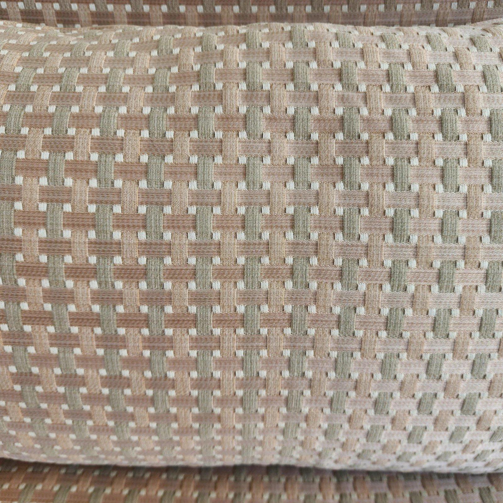 Paire de chaises longues de style campagne française de Century Furniture en vente 11