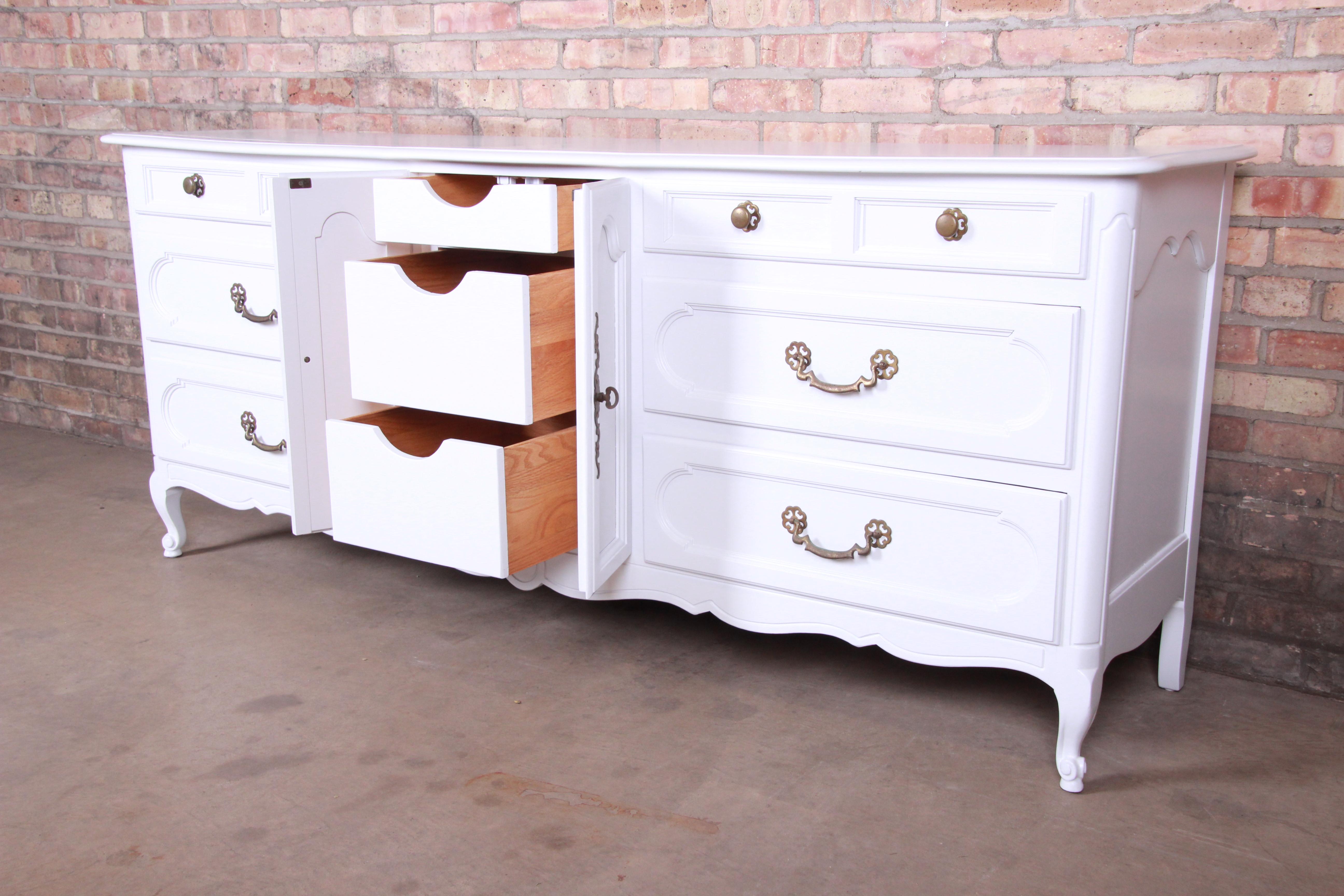 Century Furniture French Provincial Louis XV White Lacquered Dresser or Credenza 3