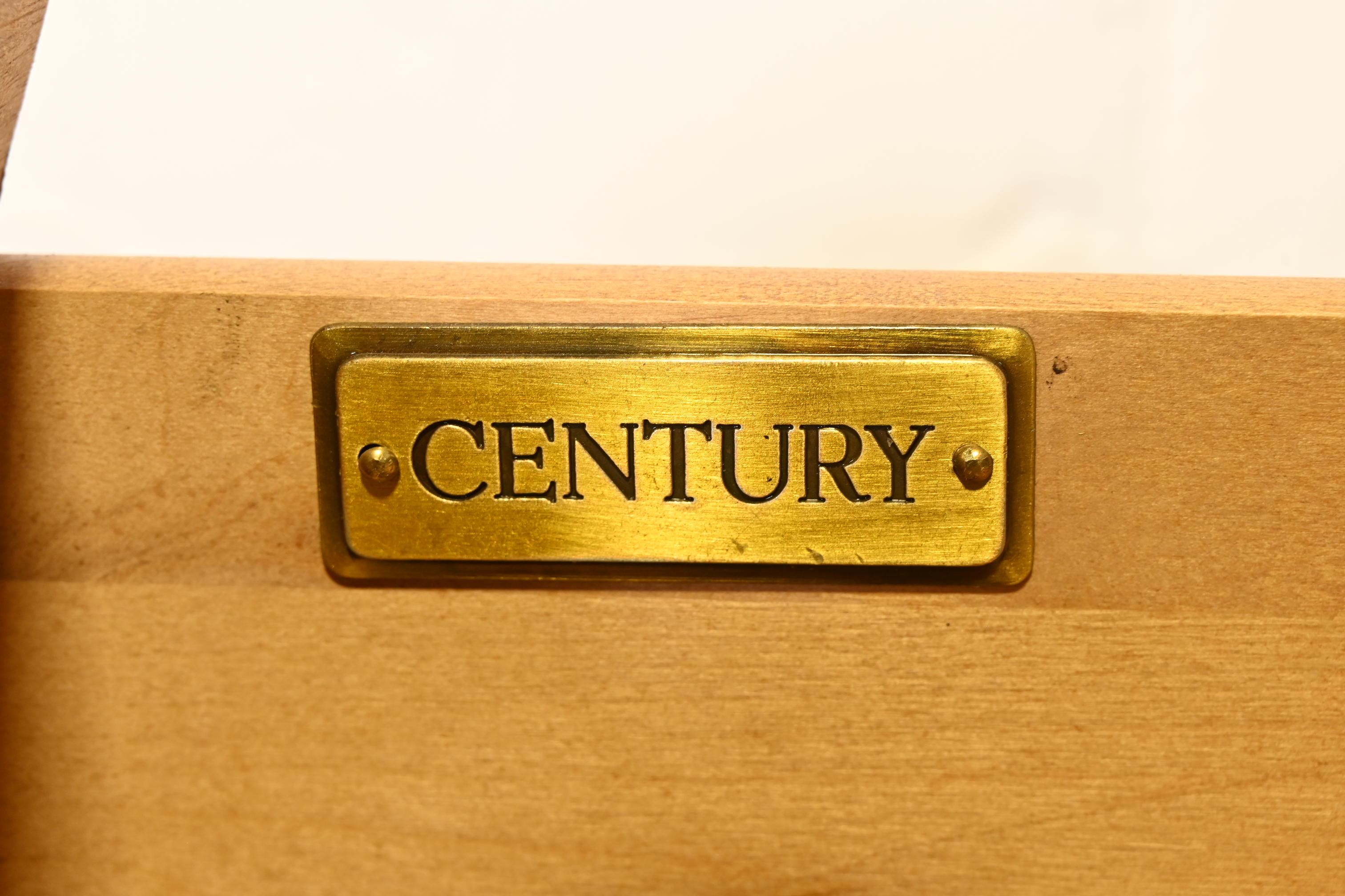 Century Furniture Cómodas o Cómodas Georgianas de Caoba Tallada, Pareja en venta 5
