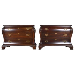 Century Furniture Georgianische geschnitzte Mahagoni Bombay Kommoden oder Kommoden, Paar