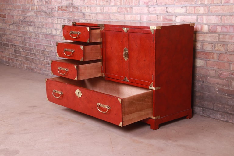 Century Furniture Hollywood Regency Chinoiserie Red Lacquered Commode, 1970s For Sale 4