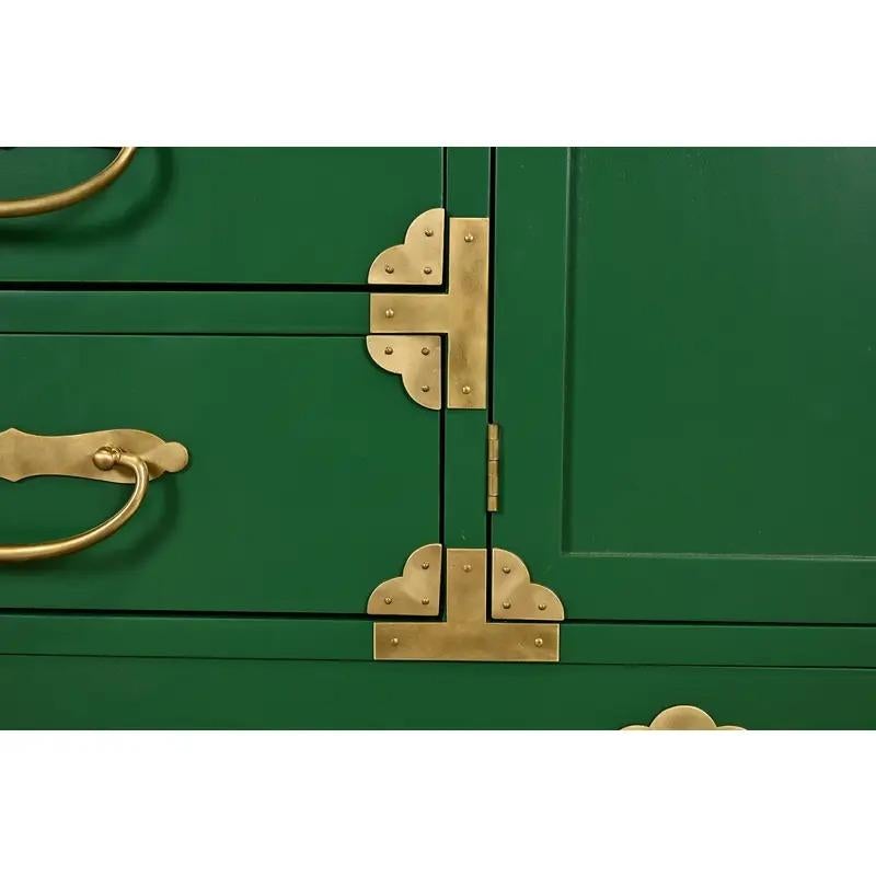 Century Furniture Hollywood Regency Cassettiera laccata, appena rifinita in vendita 5