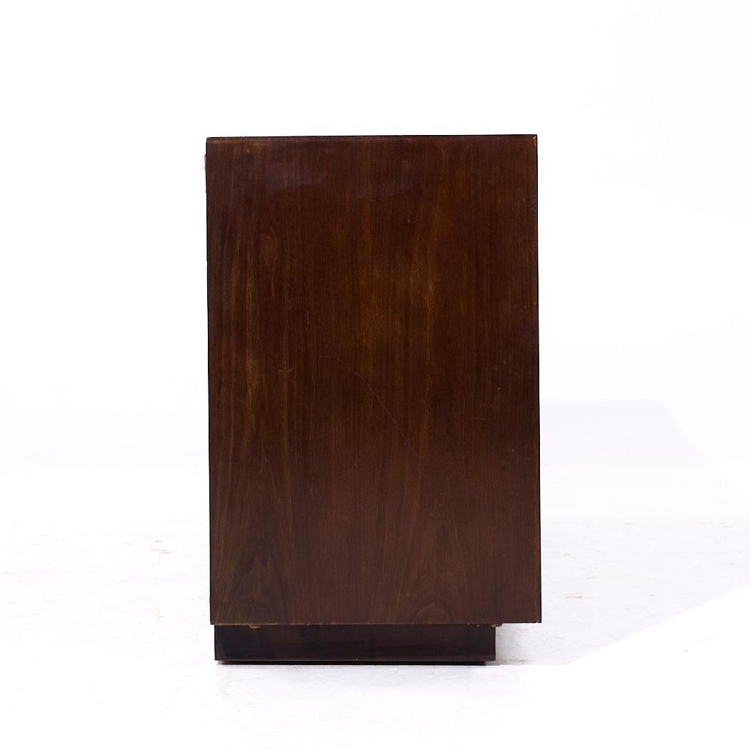 Century Furniture Mid Century Wurzelholz und Messing Credenza (amerikanisch) im Angebot