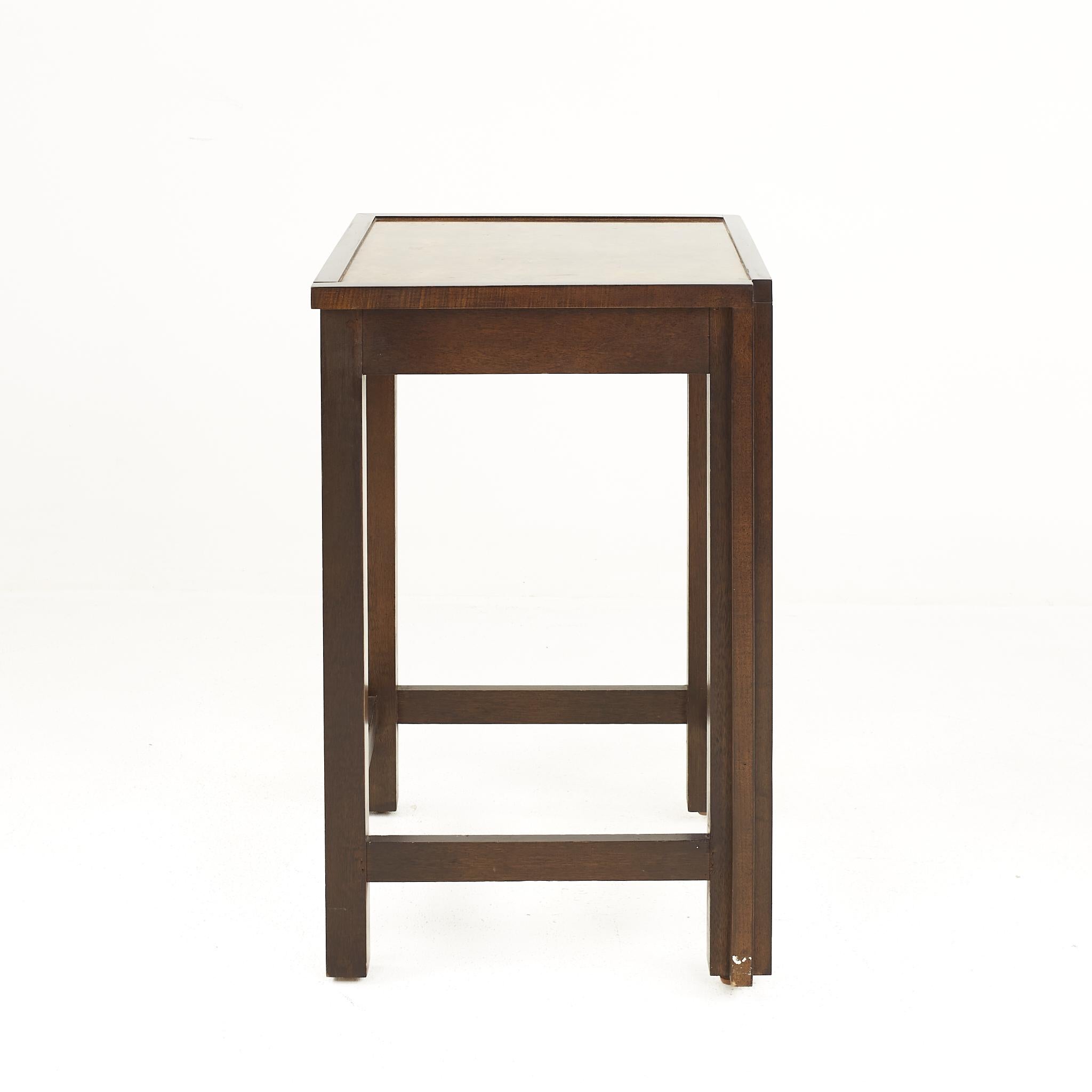 Fin du 20e siècle Table d'appoint en bois de broussin du milieu du siècle dernier de Century Furniture en vente