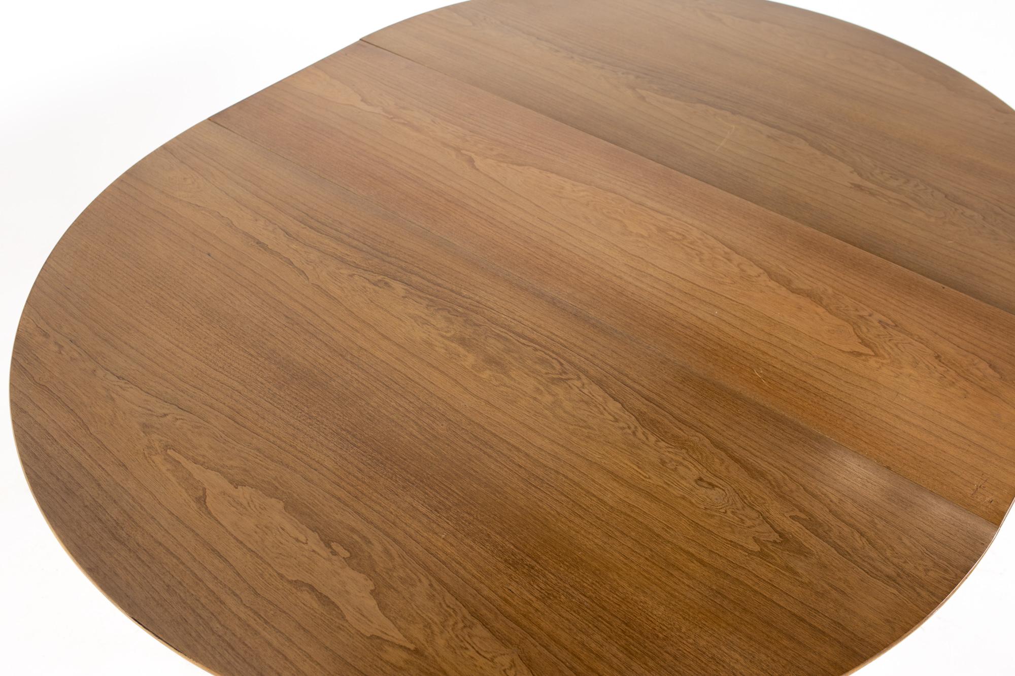 Century Furniture Mid Century Round Oval Expanding Walnut Dining Table 9