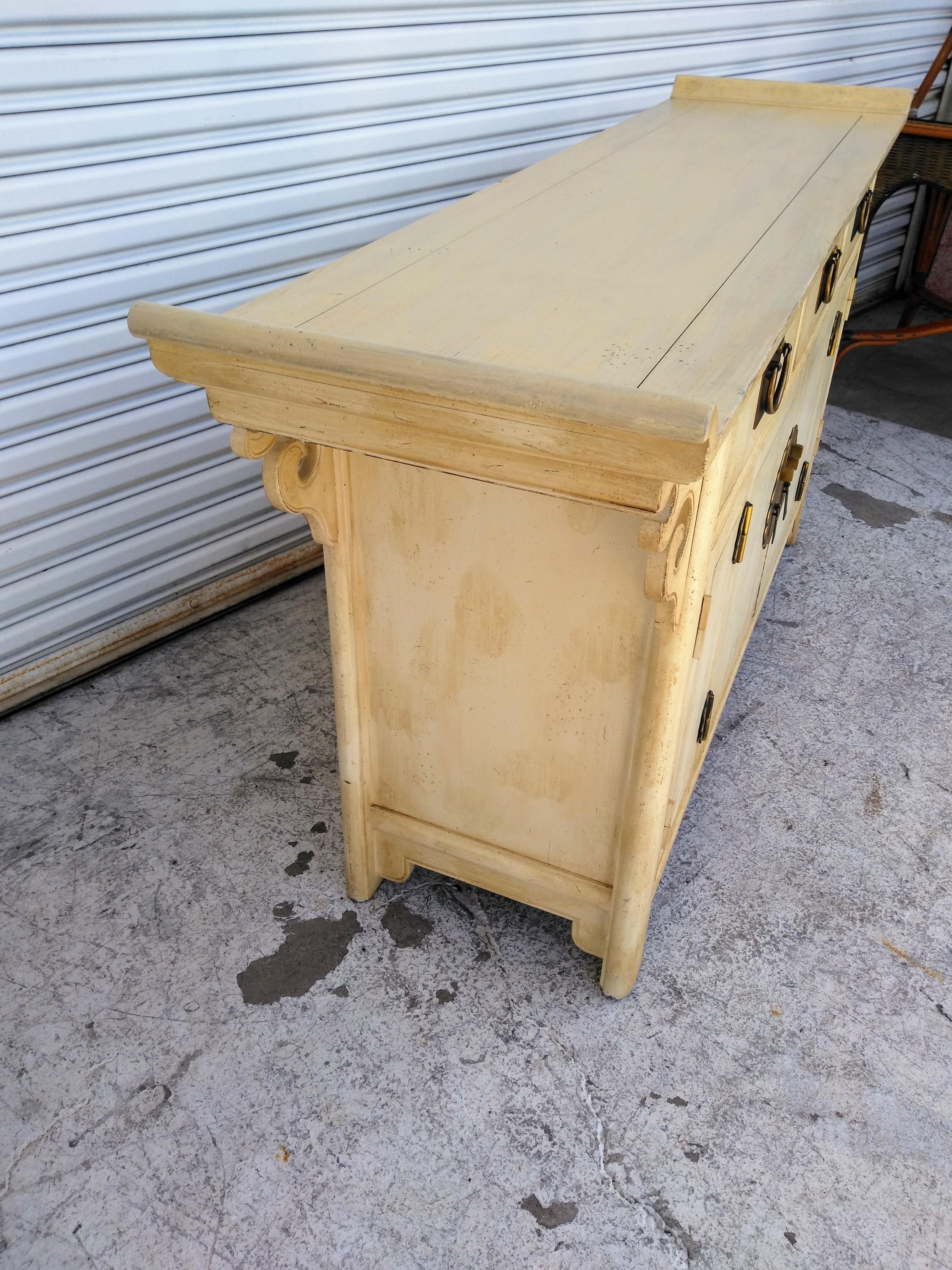 Américain Buffet Sabota Collection Century Furniture en vente
