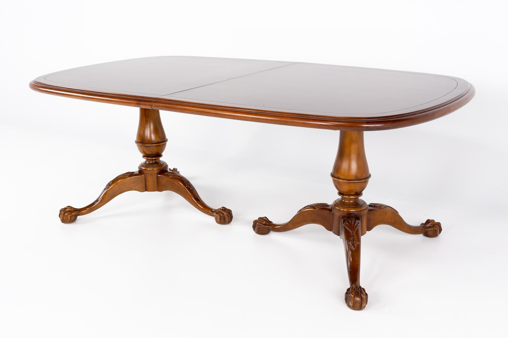 clawfoot table