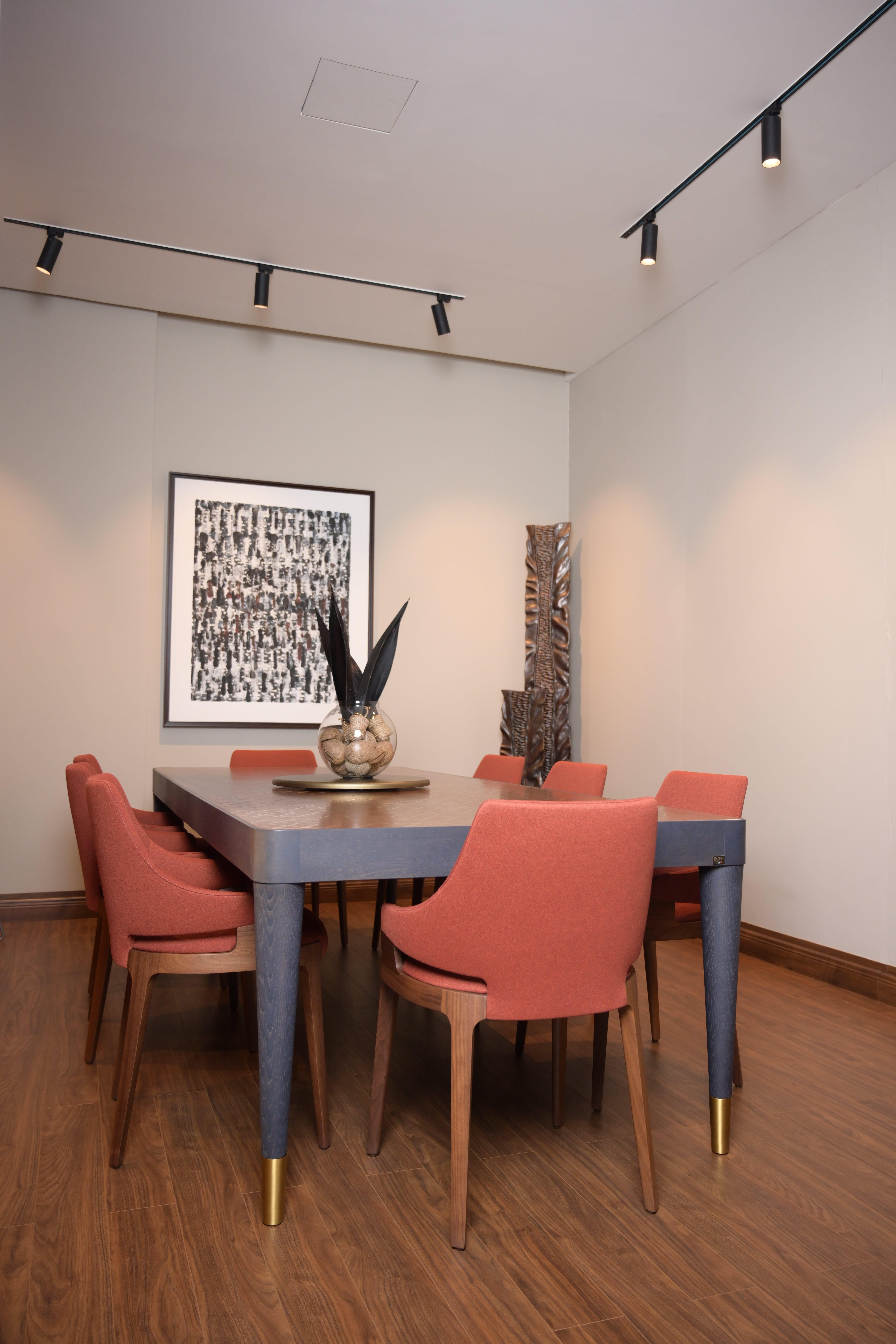 oak rectangular dining table