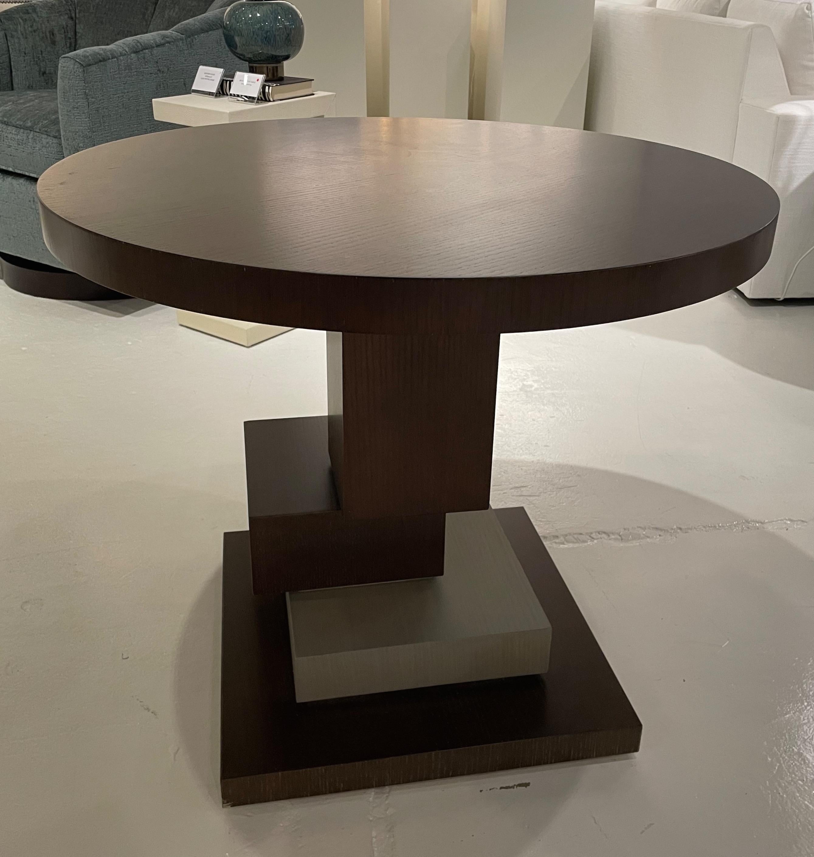 Century Vienna Echo Modern Sculptural Chairside Table In New Condition For Sale In Atlanta, GA
