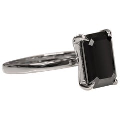 Anello di fidanzamento solitario Cepheus con diamante nero naturale a taglio smeraldo - 2,52 carati