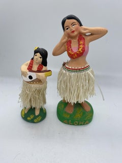 Ceramic 1950s Hawaiian Hula Girls Nodder Set of 2