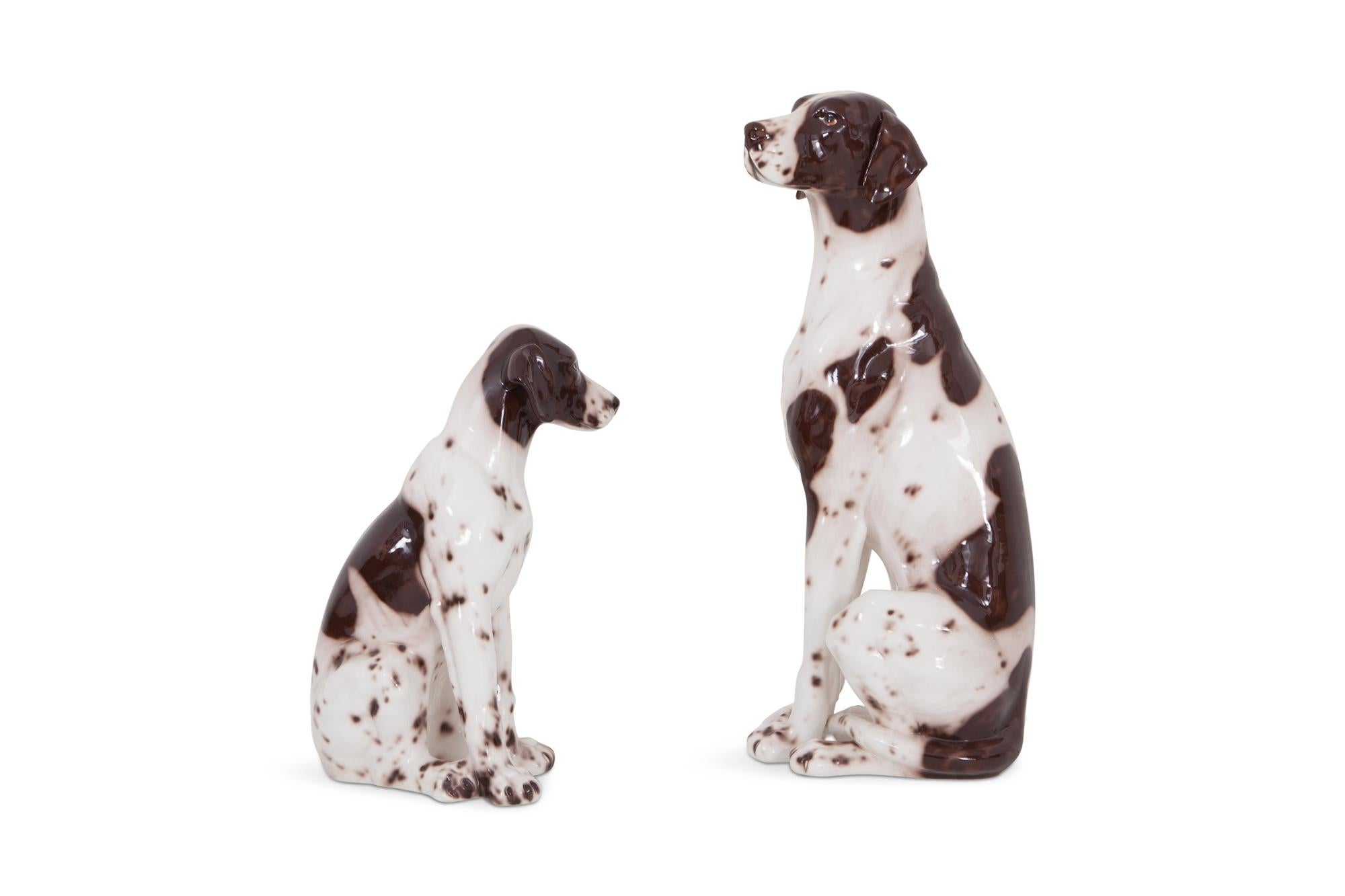 Italian hand painted and glazed ceramic pointer dog sculptures from the 1970s.
Gorgeous set of decorative animal porcelains which display the mother and puppy pointer dog.
Would fit well in a Hollywood Rregency inspired interior.

Measures: