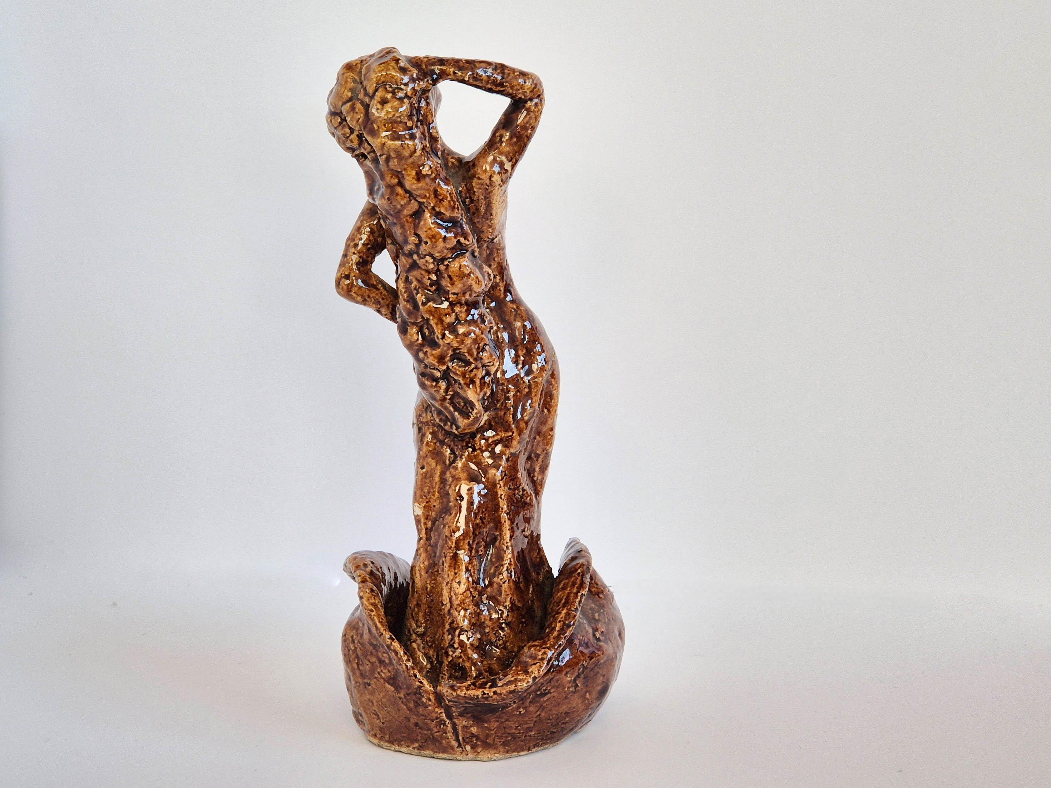 Escultura Abstracta de Cerámica Vintage Mujer - Artesanal siglo XX en venta