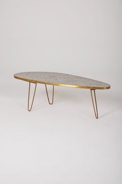 Table basse en céramique et laiton