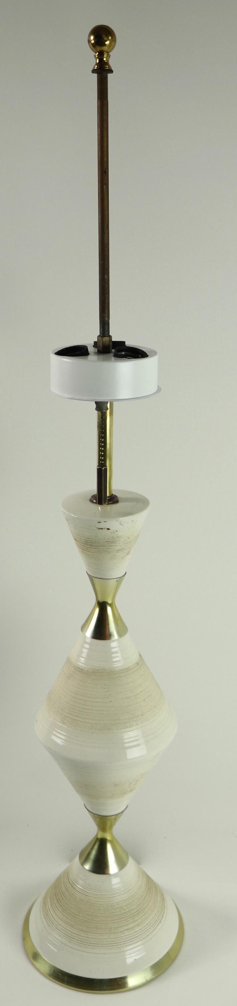 Mid-Century Modern Ceramic and Brass Hourglass Table Lamp by Gerald Thurston For Sale