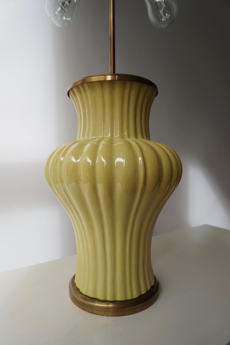 Hollywood Regency Ceramic and Brass Table Lamp For Sale