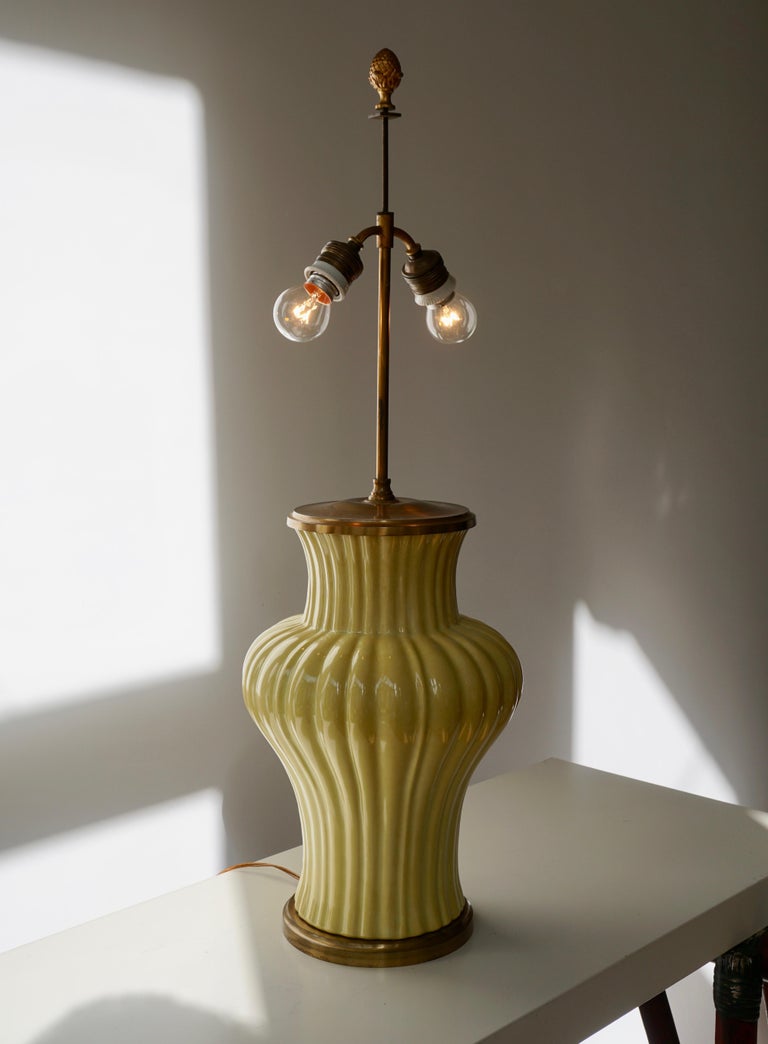 Ceramic and Brass Table Lamp For Sale 1