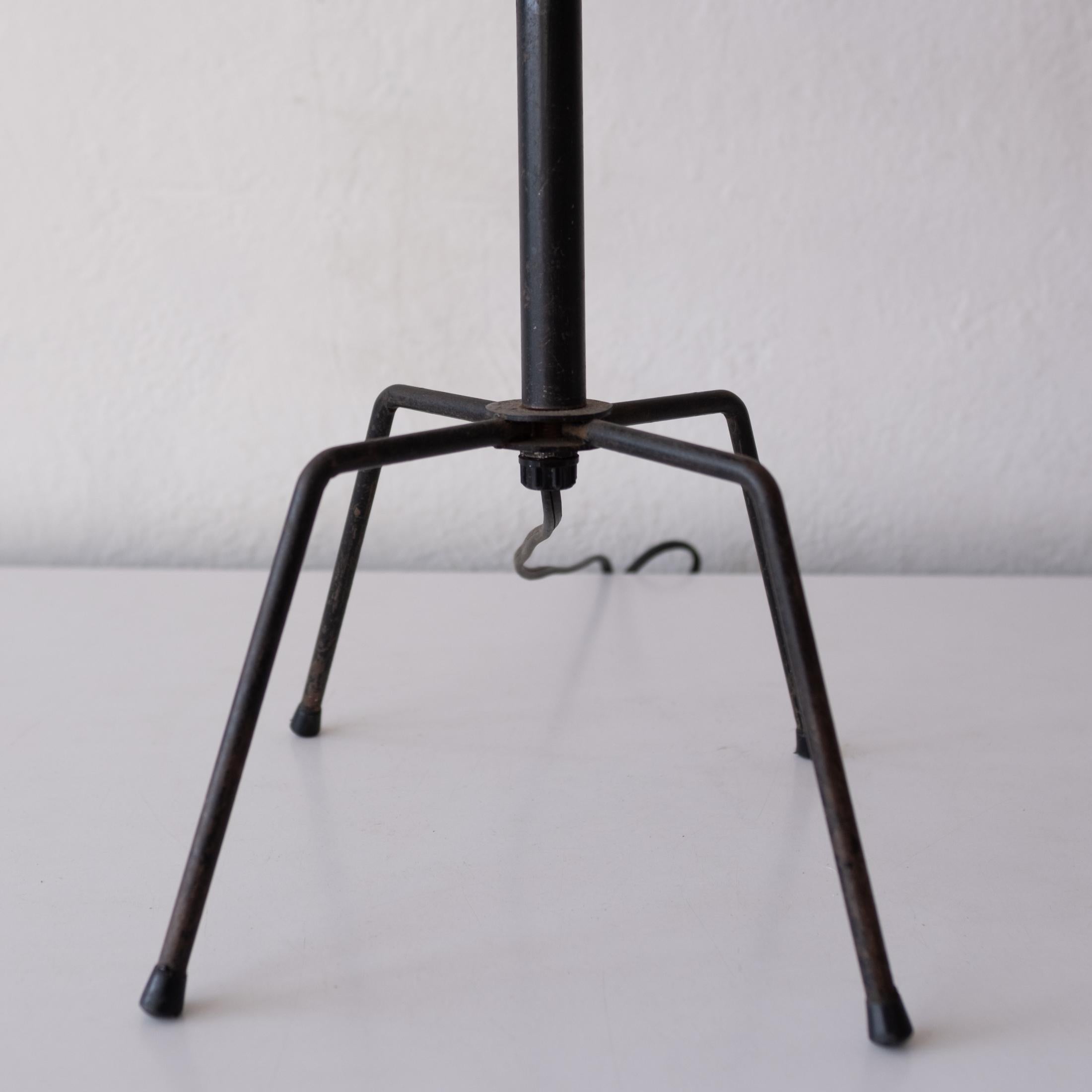 Milieu du XXe siècle Lampe de table en céramique et en fer Ben Seibel, années 1950 en vente