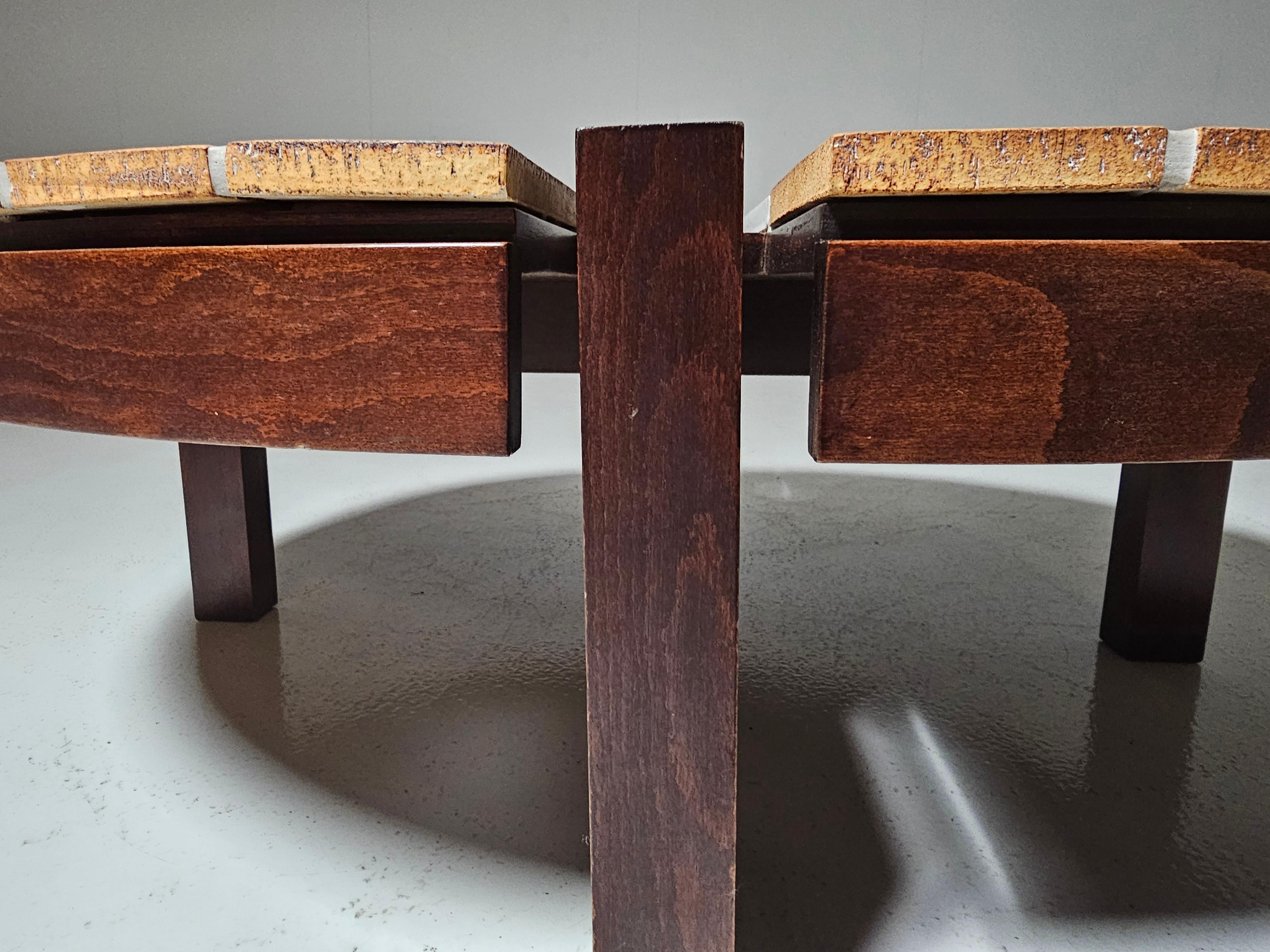 Fine XX secolo Tavolino in ceramica e legno di quercia Eucalyptus di Roger Capron, anni '70 in vendita