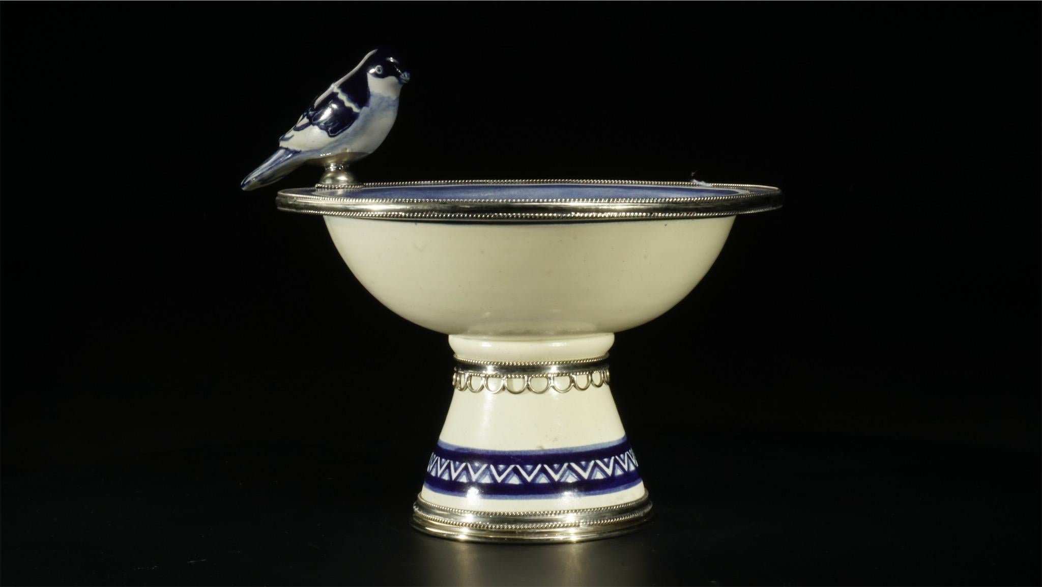 metal bird bowl
