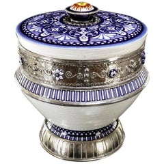 Ceramic and White Metal 
alpaca
 Centrepiece