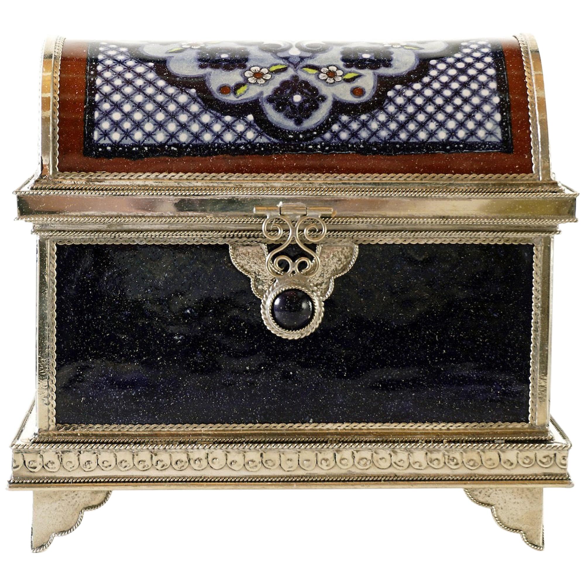 Ceramic and White Metal 'Alpaca' Chest