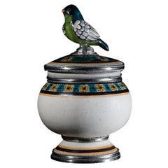 Ceramic and White Metal
Alpaca
Compote Bird Centrepiece Ceramic and White Metal
Alpaca
Compote Bird Centrepiece